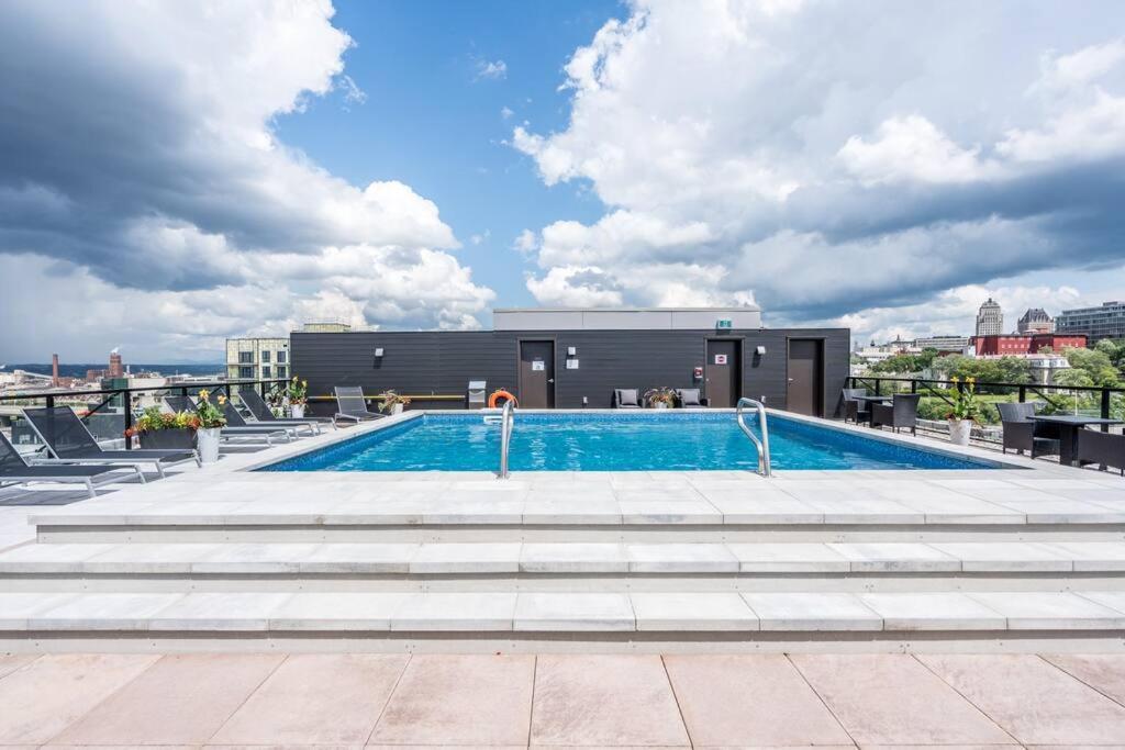 Appartement Initial / Fleuriste +parking / Centre-ville Qc *